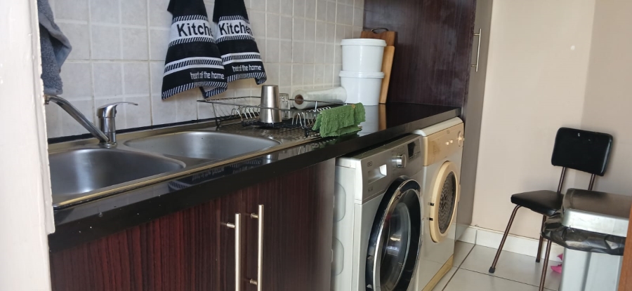 3 Bedroom Property for Sale in Heiderand Western Cape